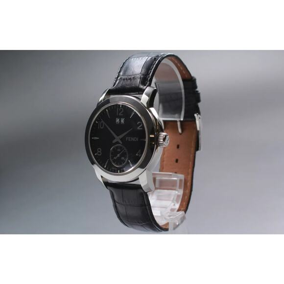 Fendi Watch 2100G DayDate 35mm Swiss Made Quartz W/ Black Leather Band & Battery - Picture 1 of 11